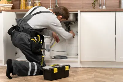 Warmwasseraufbereitung in Wien – Elektroboiler, Speicher & Durchlauferhitzer